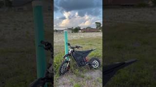 Thrill Seekers seat cover is on! #florida #ebike #surron #supermoto #yozma #mototcycle #scooterbike