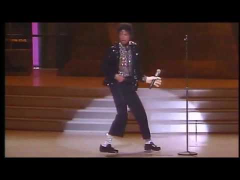 1983年5月16日迈克尔·杰克逊首次表演了“太空步”