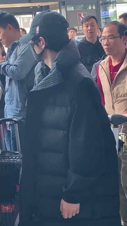 蔡徐坤还是王源 Cai Xukun or Wang Yuan