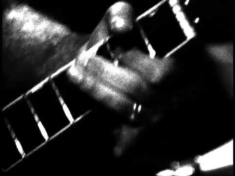 The Smoking Flowers - "White Flags" ~ Official Video adlı videoyu YouTube'da izle The Smoking Flowers - "White Flags" ~ Official Video adlı videoyu YouTube'da izle