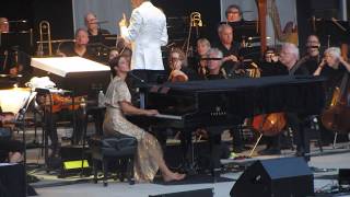 Sarah McLachlan w/The New York Pops - Fallen