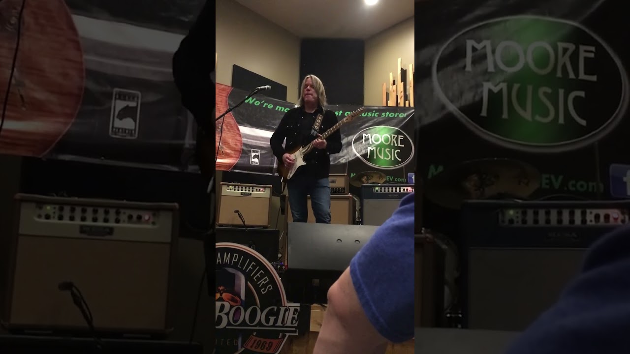 Andy Timmons guitar clinic at Moore Music in Evansville, IN. Cry For You