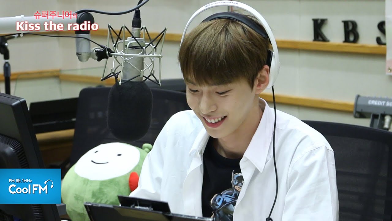 슈키라 스페셜DJ NCT 도영의 비하인드 영상 / 160706[슈퍼주니어의 키스 더 라디오]