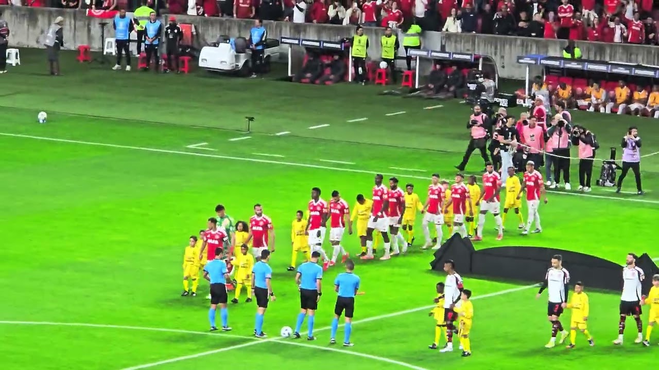 Inter x Flamengo   20 08 2025   Entrada em Campo antes do papel picado - 4k HDR