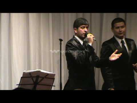 JULIO SAAVEDRA y LOS 4 LATINOS - ALMOHADA (José José)