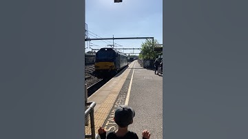 Class 88 DRS 88005 ‘Minerva’ with Tesco Container Freight Passing Through Tamworth with Tones