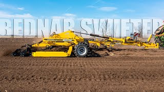 Soil preparation | Seedbed cultivator BEDNAR Swifter SE 10000 with John Deere 8400R