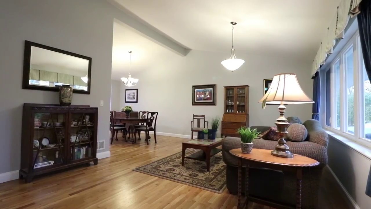 23278 N. Apple Hill Lane, Lincolnshire YouTube