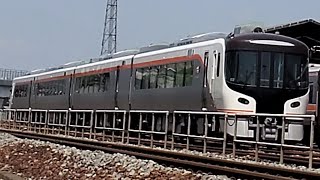 HC85系D2編成とD3編成