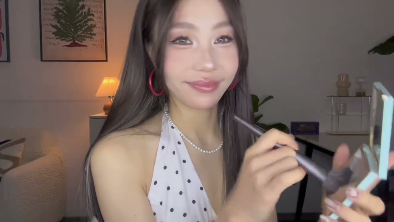 ASMR情景模拟｜毒舌化妆师为你化妆💄 久违的毒舌化妆师系列😜进来沉浸式挨骂🤬 #asmr #声控助眠 #情景模拟助眠 #毒舌化妆师 #场景模拟化妆