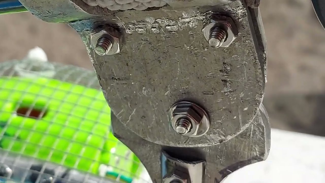 How to make an adjustable rod holder