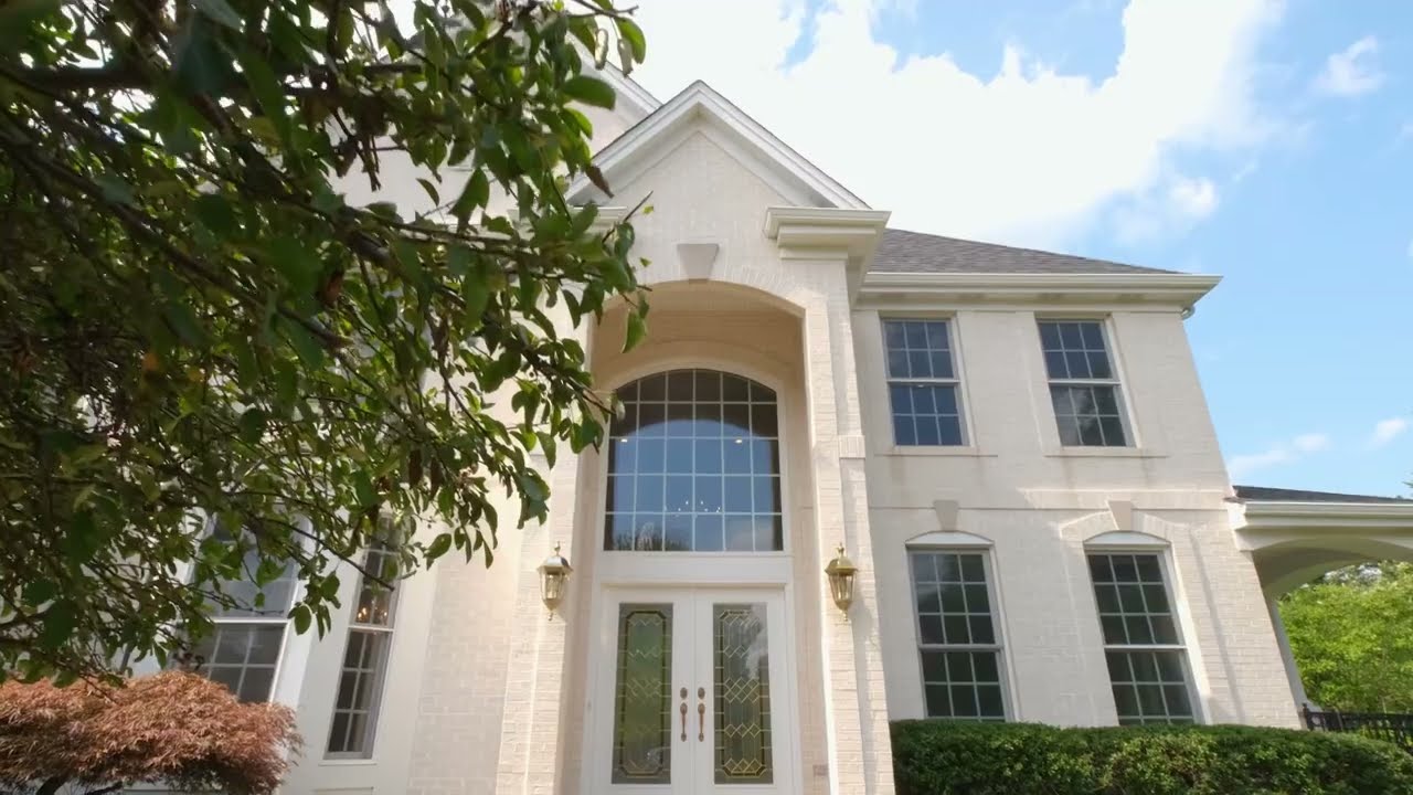 NEW Listing 1.1Million in Treesdale 2026 Condor Ln Gibsonia PA 15044