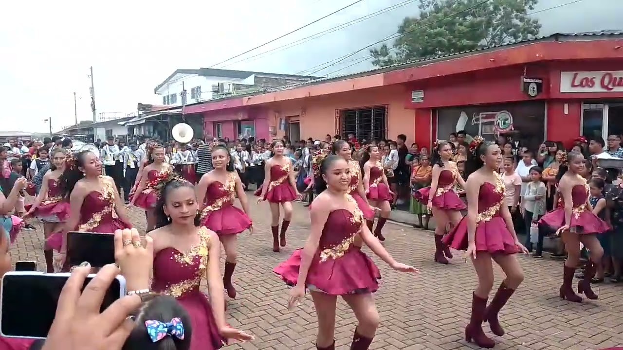 complejo educativo dr José ciro Brito 15 de septiembre 2023 nahuizalco