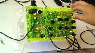 AtomoSynth KOE, Percussive and weird sounds.