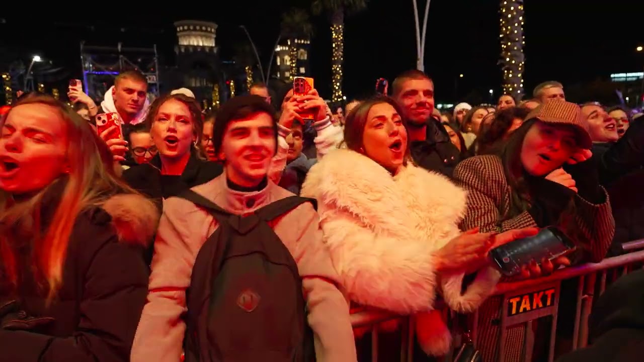 Bar, koncert Zdravka Čolića kadrovi prvi dio