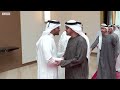 سمو الأمير يتقدم مستقبلي رئيس الإمارات