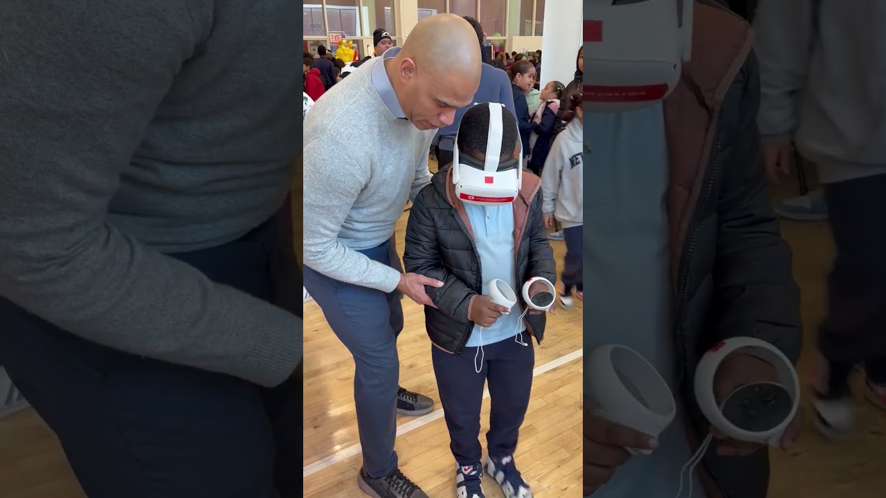 Vivid Imagination Brings Virtual Reality to District 7 STEM Fair