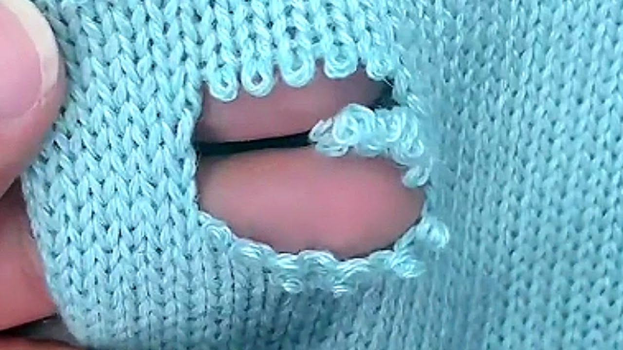 How to Perfectly Repair Holes in a Knitted Sweater With 2 Broken Yarns ...