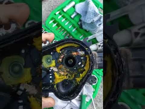 Глючит дворники Nissan
