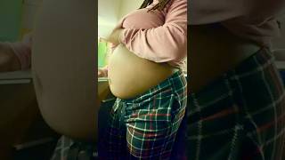 Quick beer can chug before bed. #bigbelly #bellyinflation #stuffedbelly #feedism #feederism