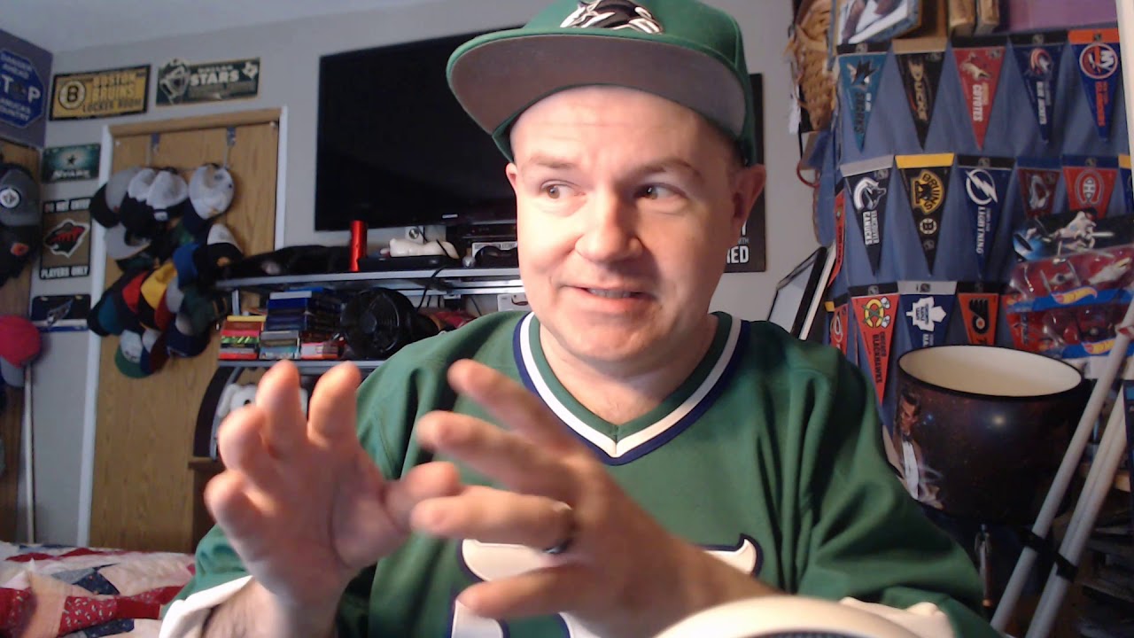 Fanatics против AdiZero и игровые майки