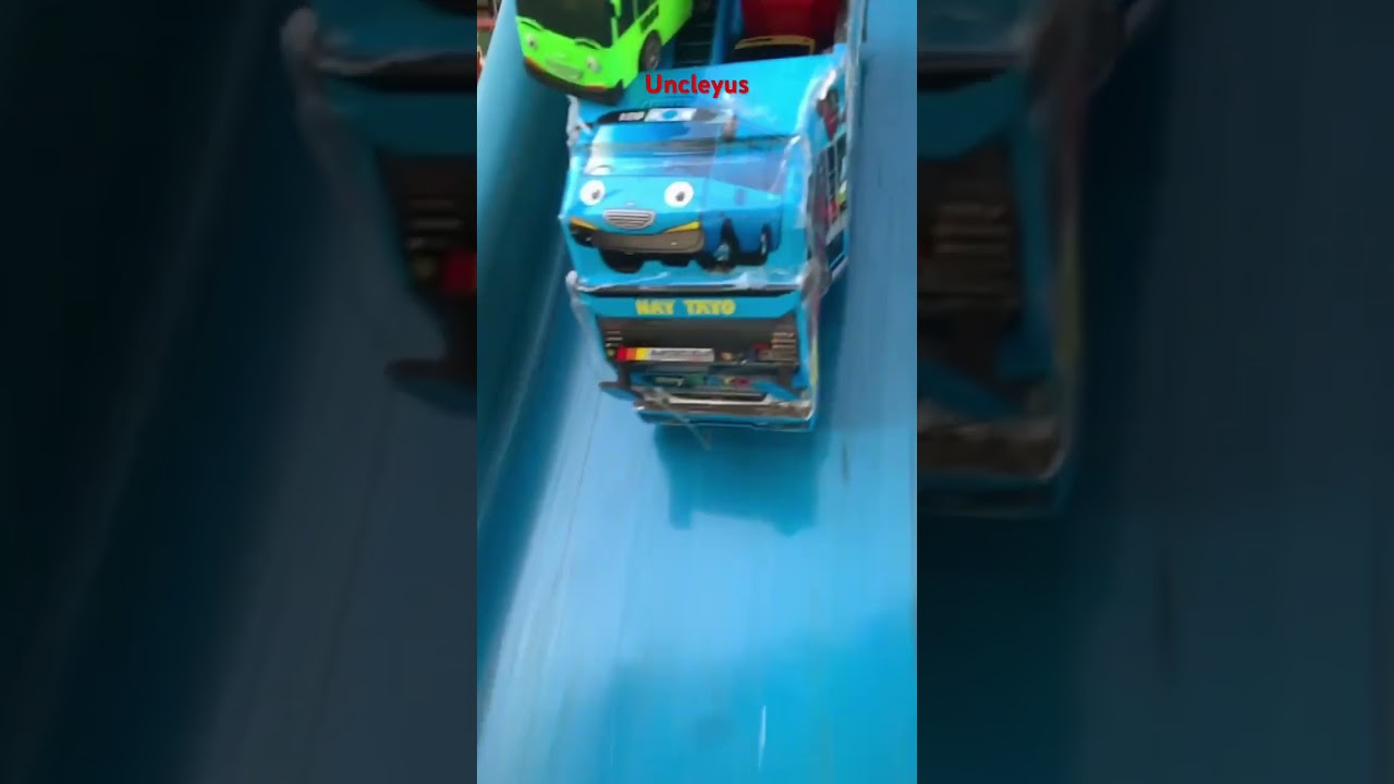Truk oleng Tayo little bus 