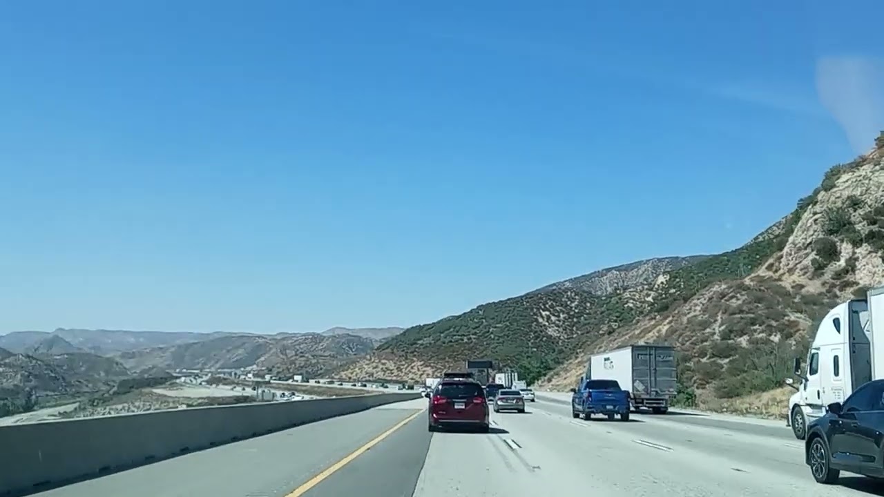 I-15 South of Cleghorn Rd