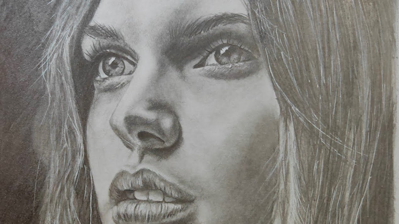 How to Draw a Realistic Female Portrait with Graphite Pencils