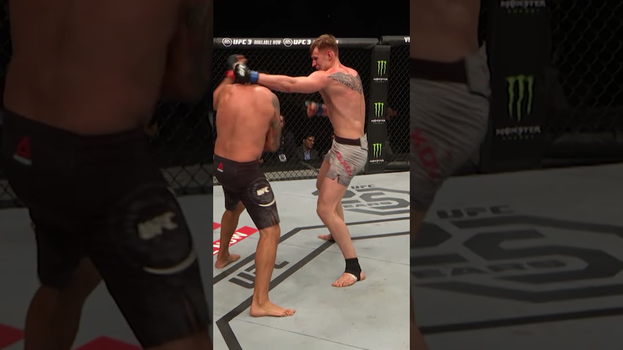 ⁣Volkov switched his lights off💡 #ufc328