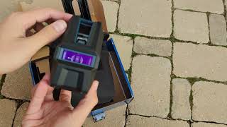Unpacking / unboxing green line laser Bosch GLL 2-15 G 0601063W00