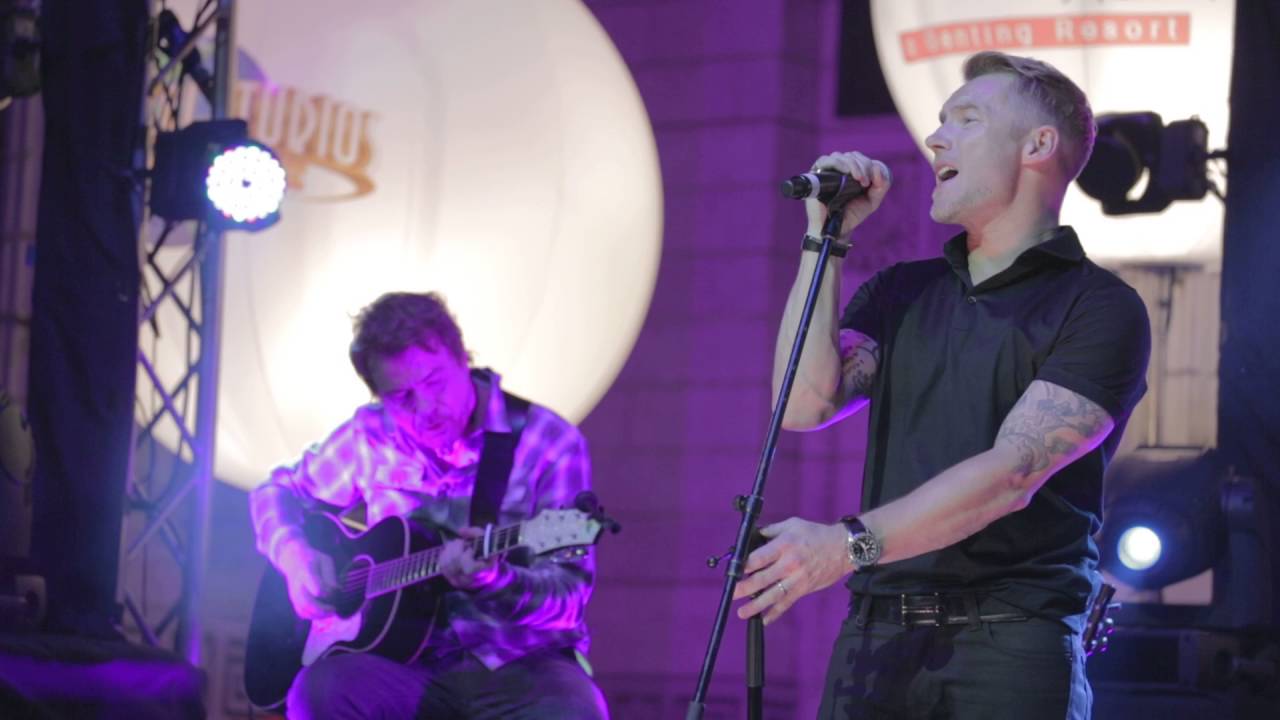 Ronan Keating Acoustic Set - If tomorrow never comes