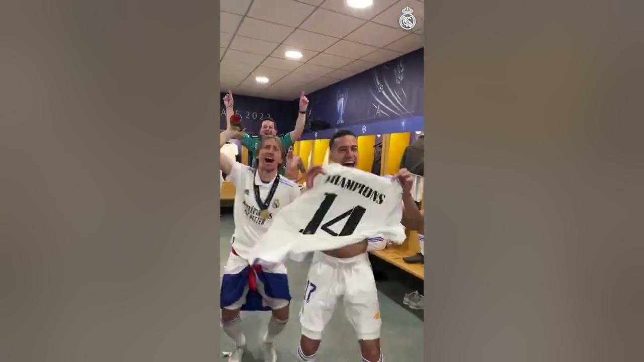 Luka modric and Vinicius Dancing #modric #viniciusjr #shorts
