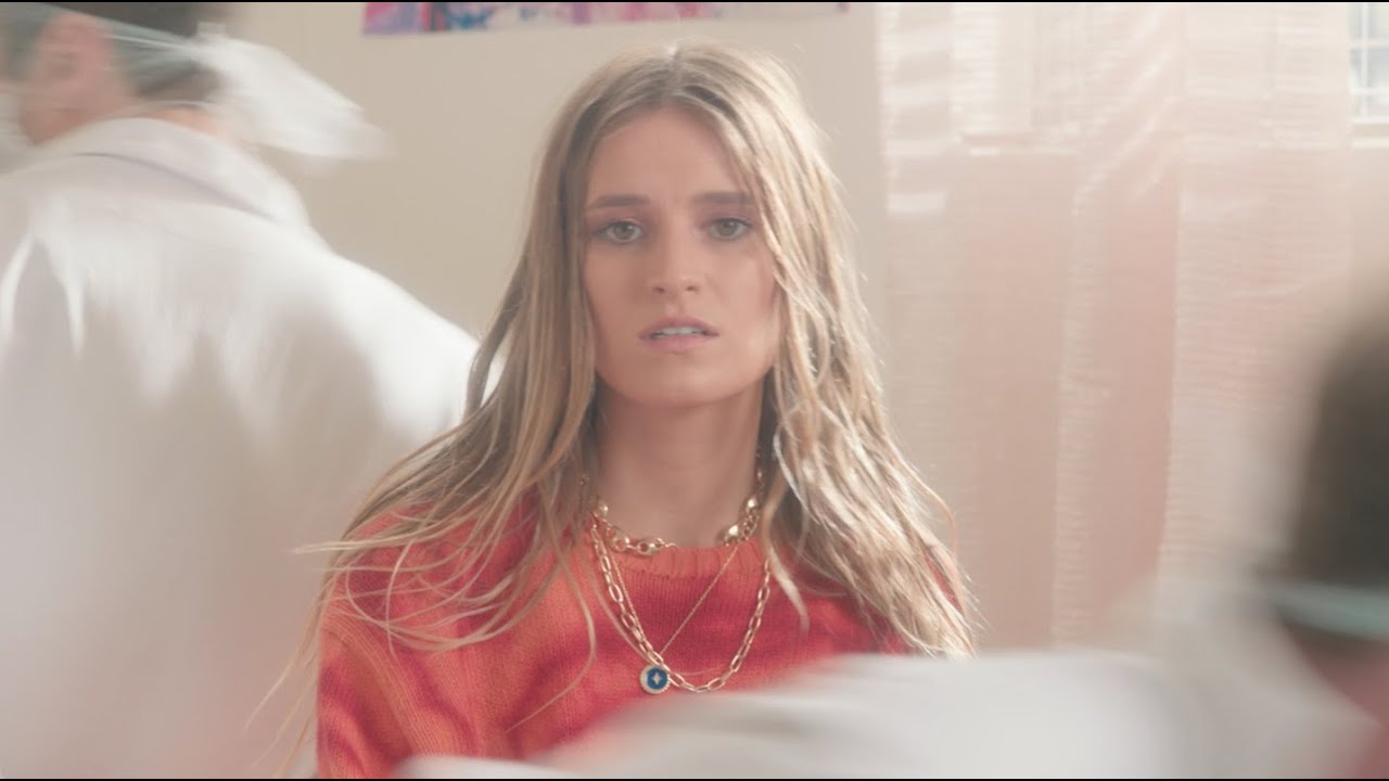 Rosie Darling - Heavy (Official Video)