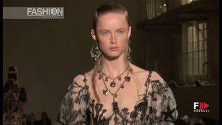 Famous ALEXANDER MCQUEEN Spring 2017 Highlights Paris - Fashion Channel Profile