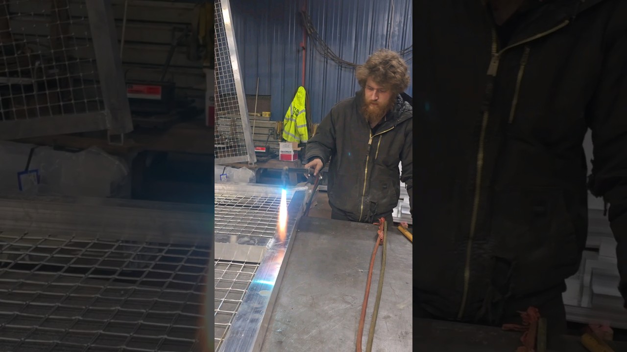 Как устранить коробление при сварке