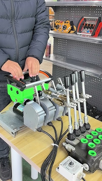 #wireless #control #radio #hydraulic Lifts #Truck #Manipulator # ...