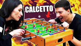 I CHALLENGE MY GIRLFRIEND TO THE SMALLEST FOOTBALL GAME IN THE WORLD! screenshot 5