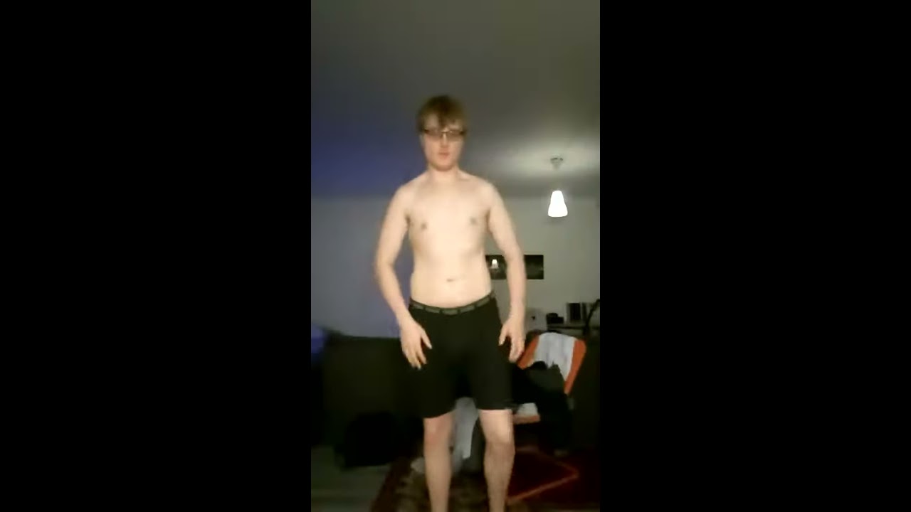 Posing My Massive 22 Inch Legs YouTube Posing My Massive 22 Inch Legs YouTube