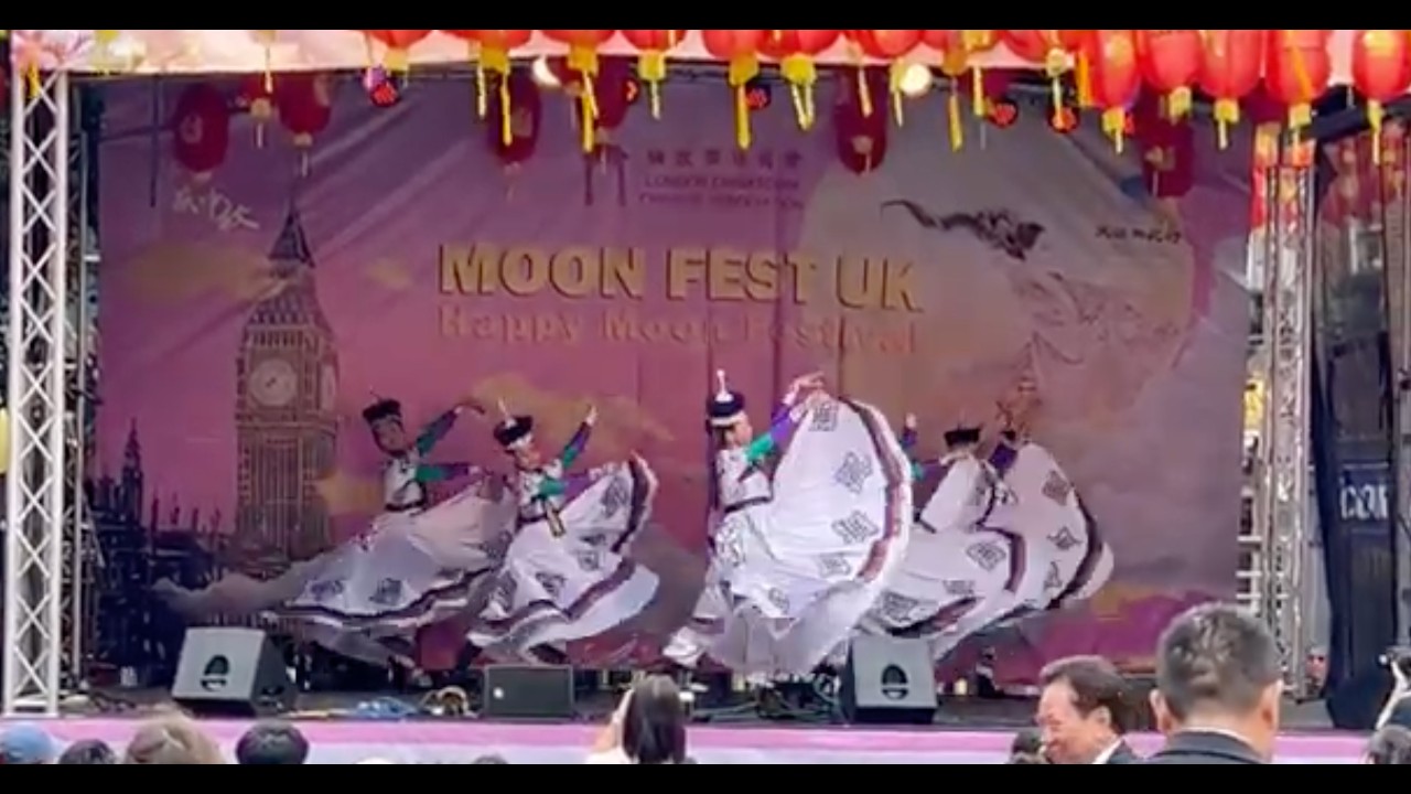 Mongolian Girls (蒙古舞-薩吾爾登姑娘) at Chinatown Mid Autumn Fest 15th September 2024