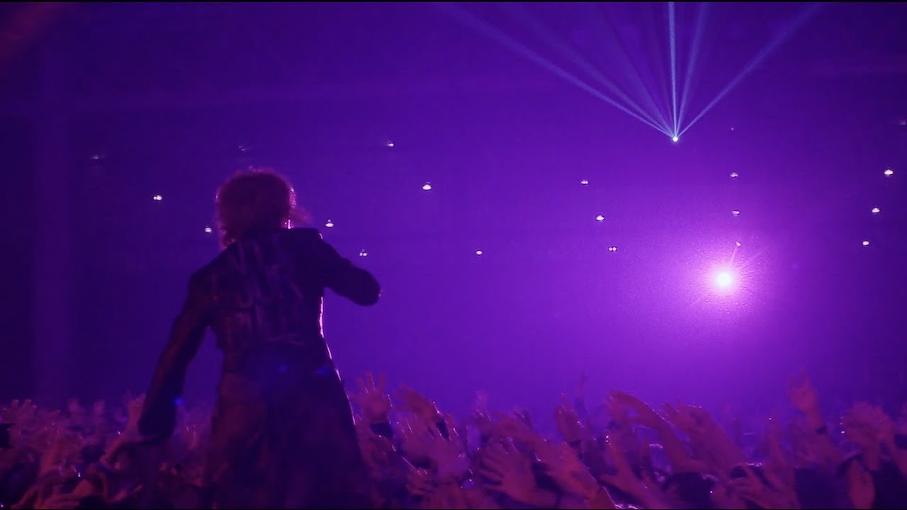 Guarda INSIDE OF ME@HYDE LIVE 2019 ANTI Tour Finale in Makuhari su YouTube Guarda INSIDE OF ME@HYDE LIVE 2019 ANTI Tour Finale in Makuhari su YouTube
