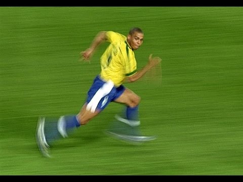 RONALDO - Total speed like KNIGHT-RIDER with "Super-Pursuit-M...  ! ! !