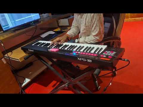 Recording Studio मध्ये गाणे बनवताना पहा