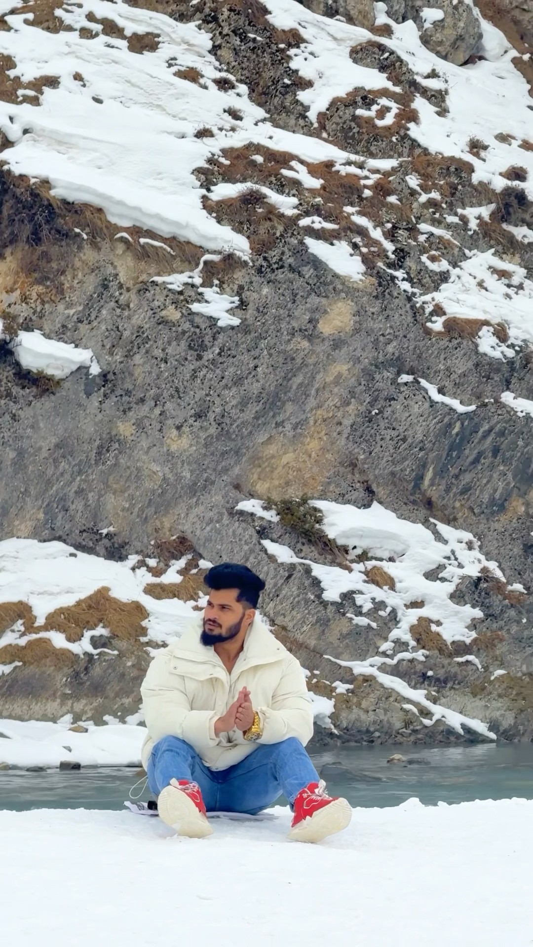 Btao ye konsi jagaha ha #pawansahu #kashmir #motivation #fitnessinspiration