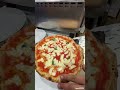 Stagliata - Neapolská pizza bez složité přípravy.