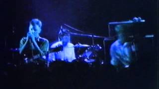 New Order - Leave Me Alone - Live 1983