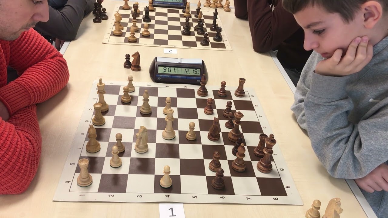 C45 Kiss Bálint (2116) - Pergel Bence (1587) 0:1