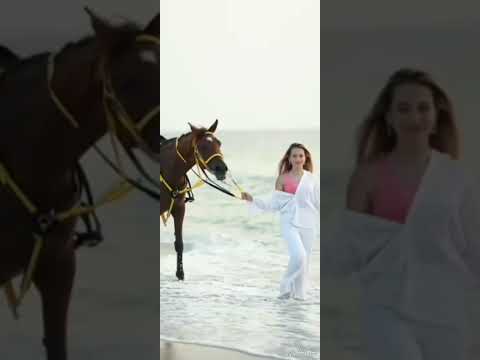 لعيونك عم قاتل وانتي عيونك تقتلني لانا اكسبلور متابعه  تصميم فيديوهات لايك اشتراك