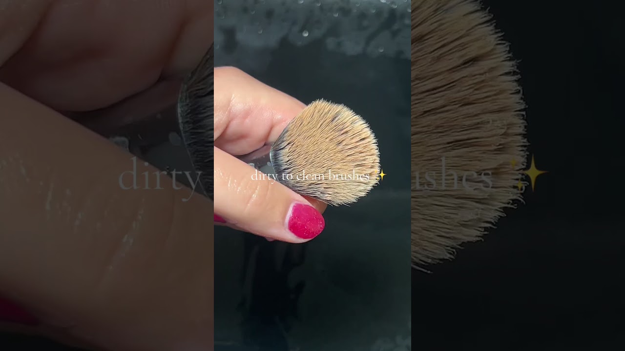 clean my makeup brushes 🫧 #asmr #satisfyingvideo #cleanwithme #makeupbrushes #viral
