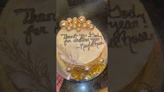 DIY A WHOLE FOODS CAKE W/ ME! #diycake #goldcake #diy #wholefoods #cake