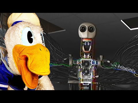 THE ROBOT IS CRAZY... | My Self-Aware Robot Escaped! Reaction